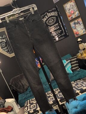 Zara Black Skinny High-Rise Button-Fly Jeans